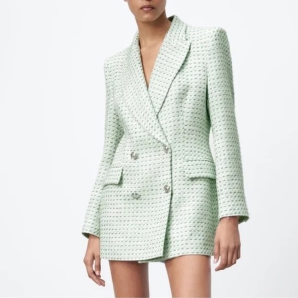 Zara Oversized Light Green Tweed Jacket with Silver Buttons